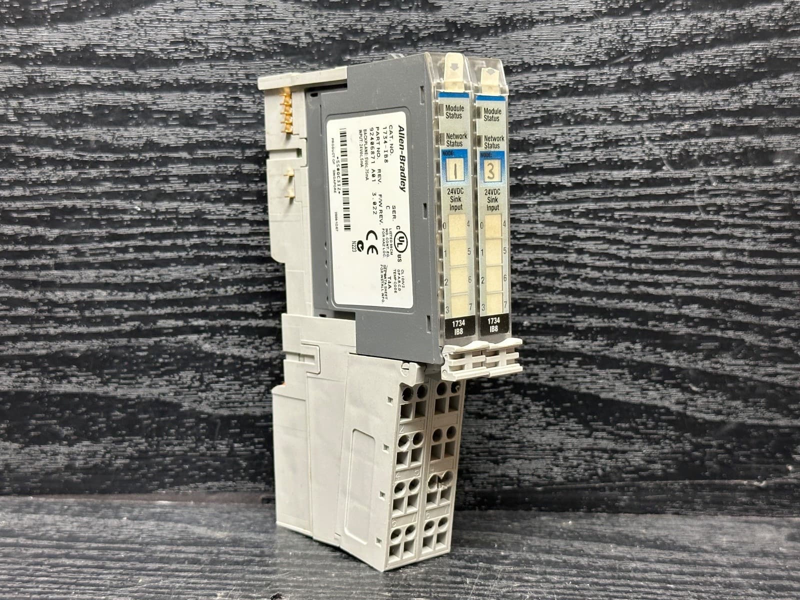 Allen Bradley 1734-IB8 1734-1B8 Ser C 1734-MB RTB Point I/O Input Module 24VDC