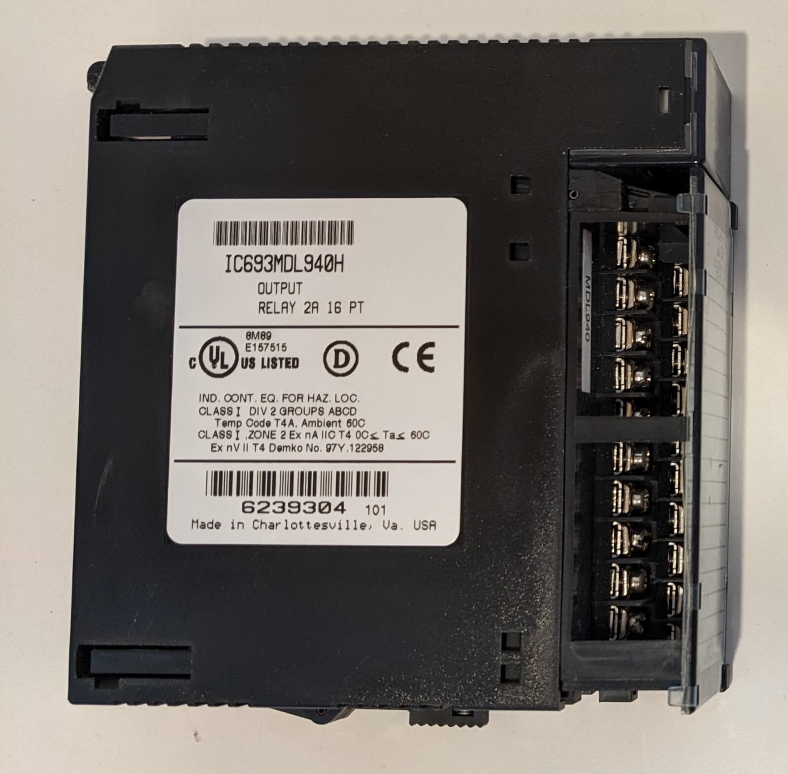 GE Fanuc IC693MDL940H Output Relay Module 2A 16 PT