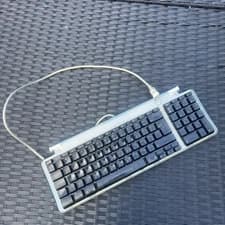 Apple iMac G3 Keyboard Bondi Blue, M2452 (UK)