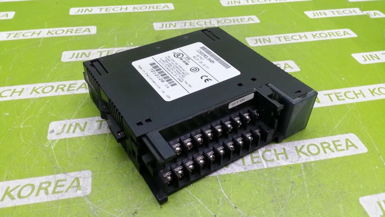 FANUC IC693MDL940H PLC I/O Module Tested - Cosmetic Issue, See Photos