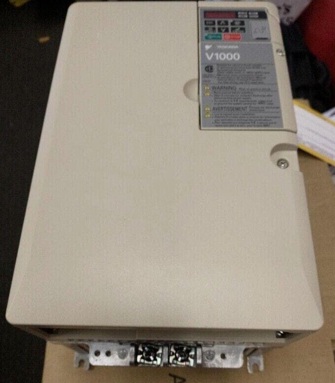 NEW  CIMR-VU4A0038FAA frequency converter 1PC