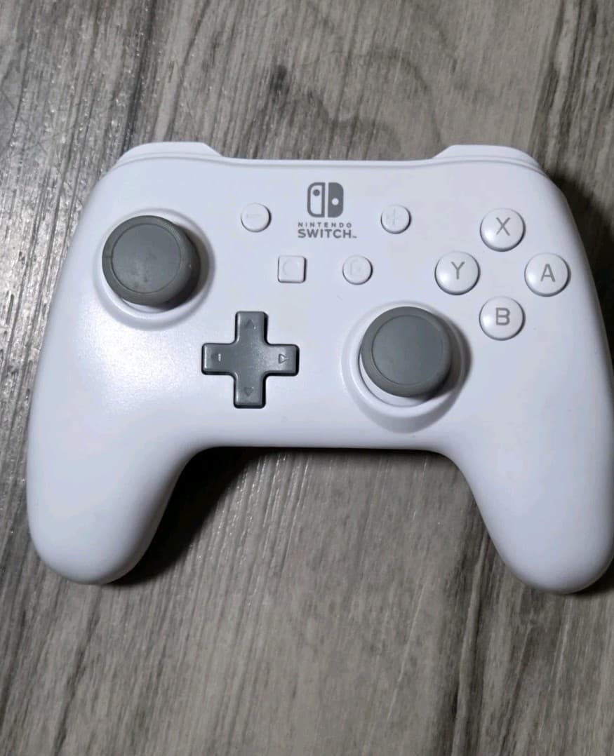 PowerA Wireless Controller for Nintendo Switch White Gray NSGPWCWBG Rechargeable