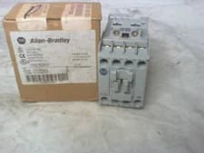 Allen Bradley 100-C12D10 IEC Contactor 12AMP 120VAC-New In Box