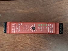 Allen Bradley 440R-D22R2 Guardmaster GSR DI Safety Relay Series A 201, PN-94110