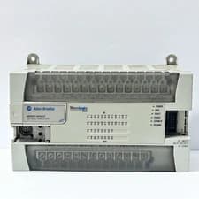 Allen Bradley MicroLogix 1200 PLC 1762-L40BWA w/ 1762-MM1 RTC Memory Module