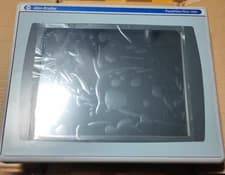 New Sealed Allen Bradley 2711P-RDT12H Fast Shipping 2711PRDT12H