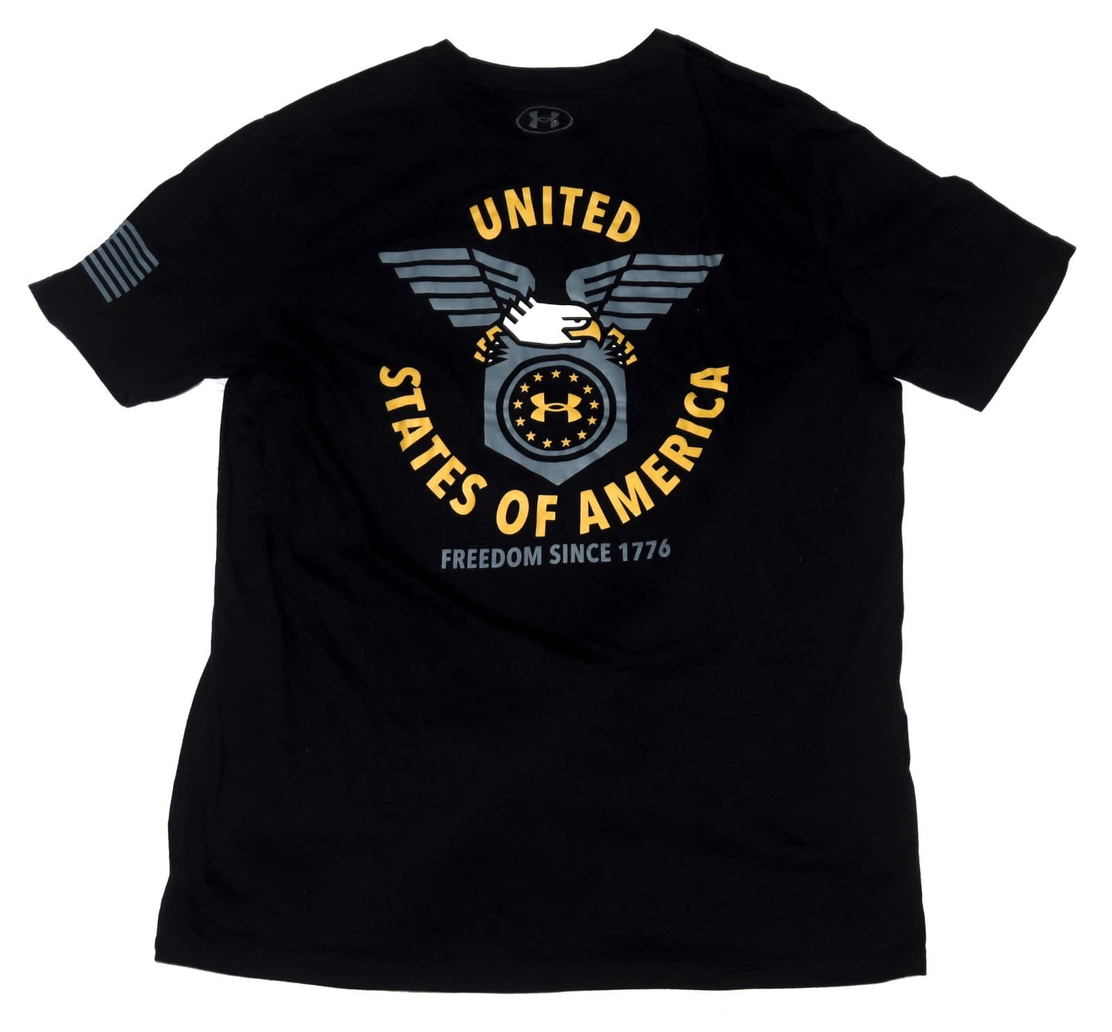 Under Armour United States of America Shirt XL Flag Logo On Back Heatgear UA USA