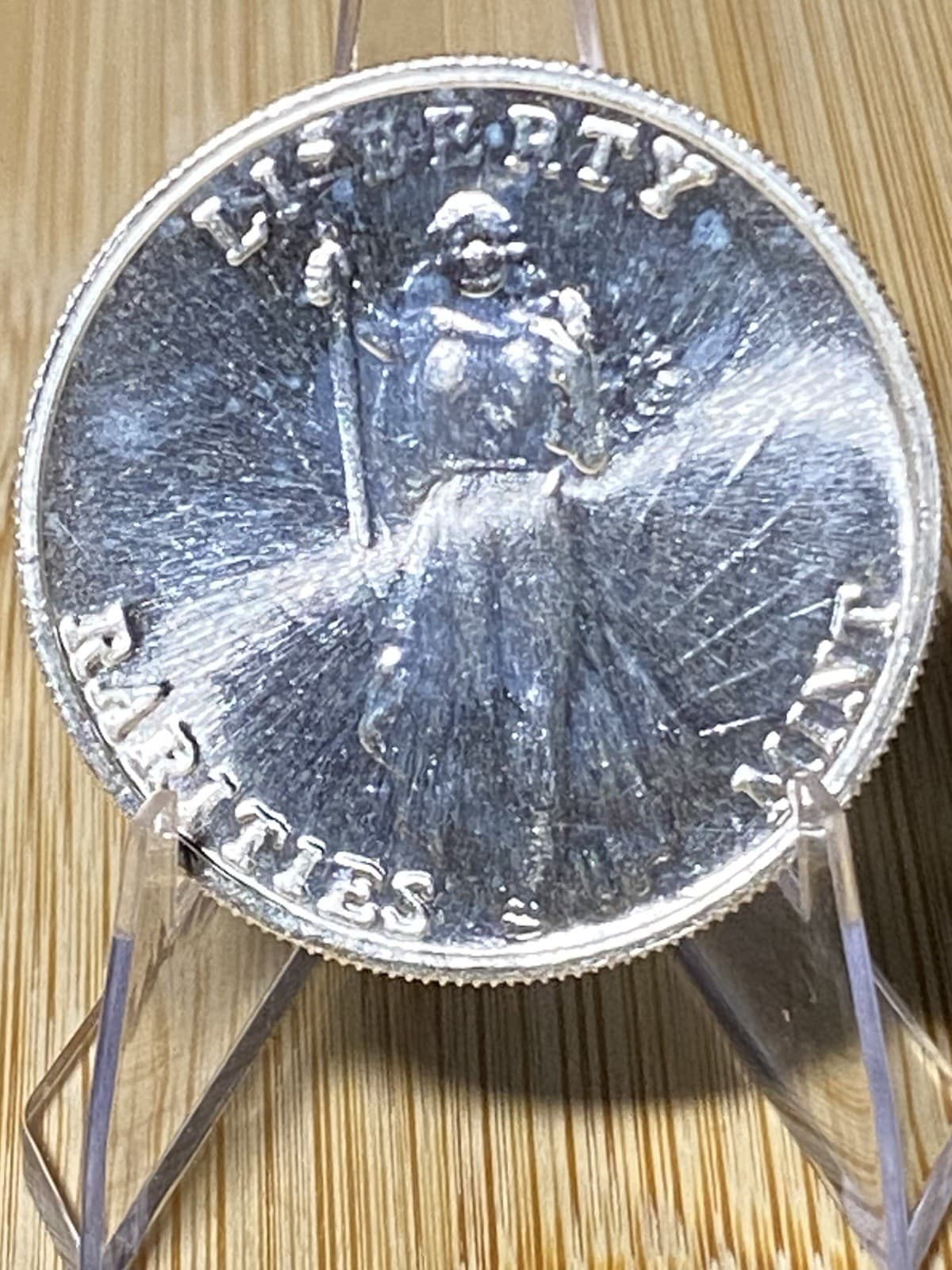 Liberty Rarities Mint 1 Troy oz .999 Fine Silver Round