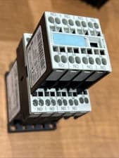 🔥Siemens 3ZX1012-0RH11-1AA1 Reverse Motor Starter W/Aux 3RH1911-2GA40, Used🇺🇸