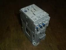 Allen Bradley 100-C12D*10 Series A Contactor  *FREE SHIPPING*