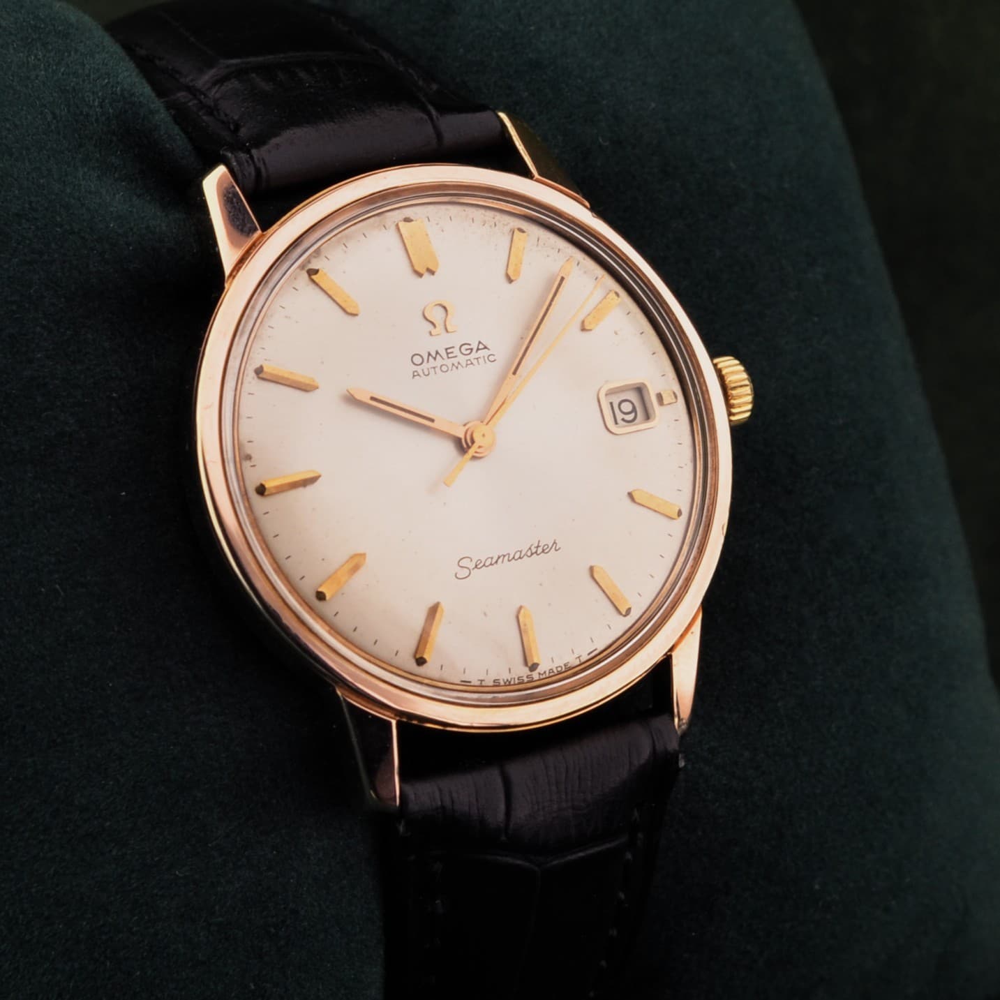 Vintage Omega Seamaster Ref. 166.002 – Rare "Explorer" Dial – Cal. 561 – 1960s