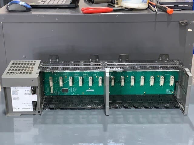 Allen Bradley SLC500 Power supply1746-P4 with 13 slot rack chassis 1746-A13