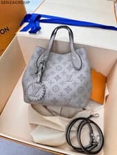 Louis Vuitton New Blossom Gray Small Bucket Bag For Women