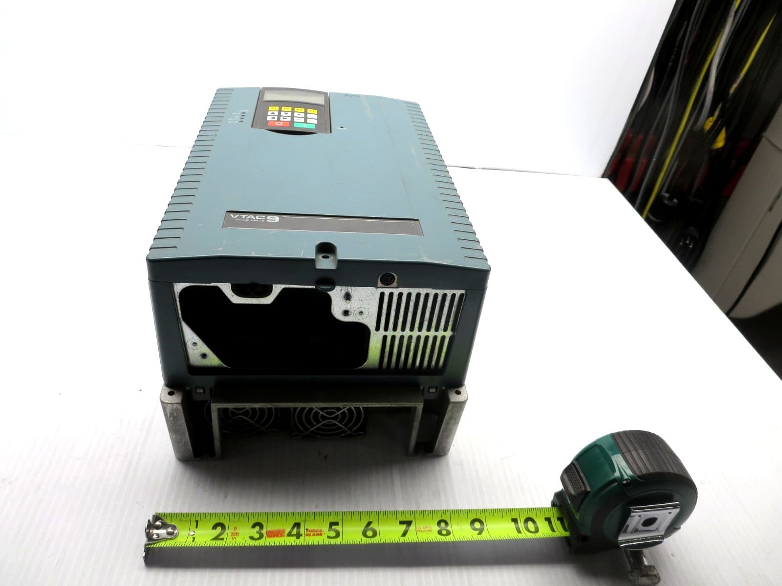 Rockwell Automation 9VT401-022HTAN HVAC Drive (VTAC9) Parts/Repair See Pics.