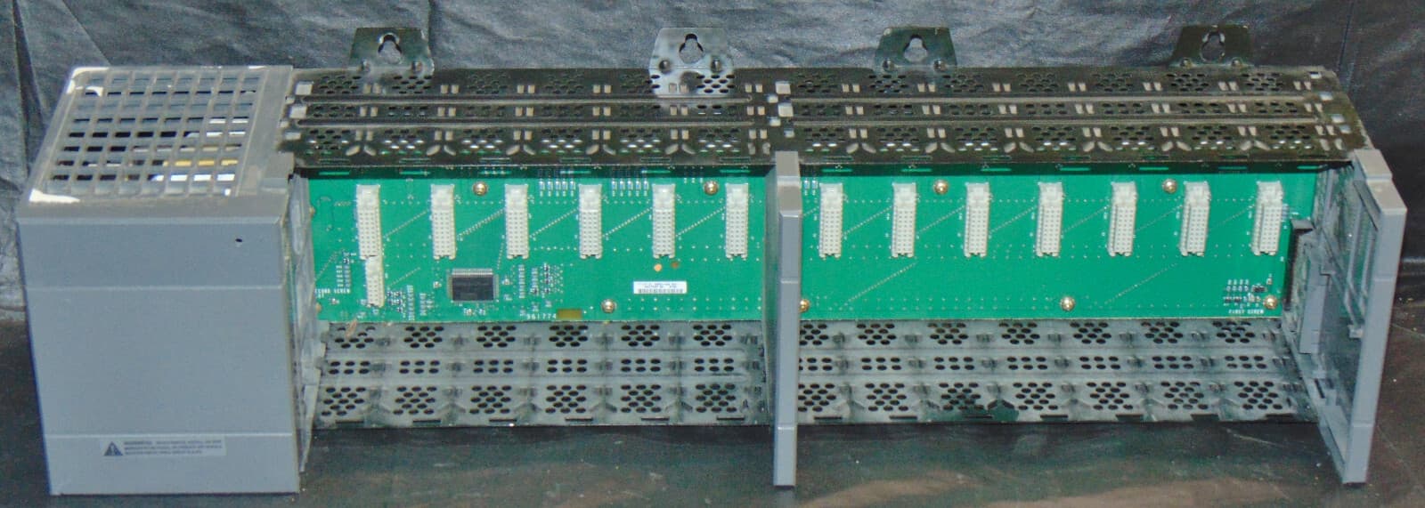 Allen Bradley 1746-A13 SLC 500 13-Slot Modular Chassis with 1746-P4 Power Supply