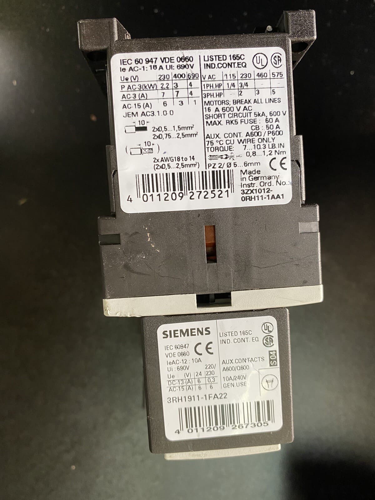 Siemens 3ZX1012-0RH11-1AA1 / 3RT1016-2BB42 Power Contactor with 3RH1911-2FA22