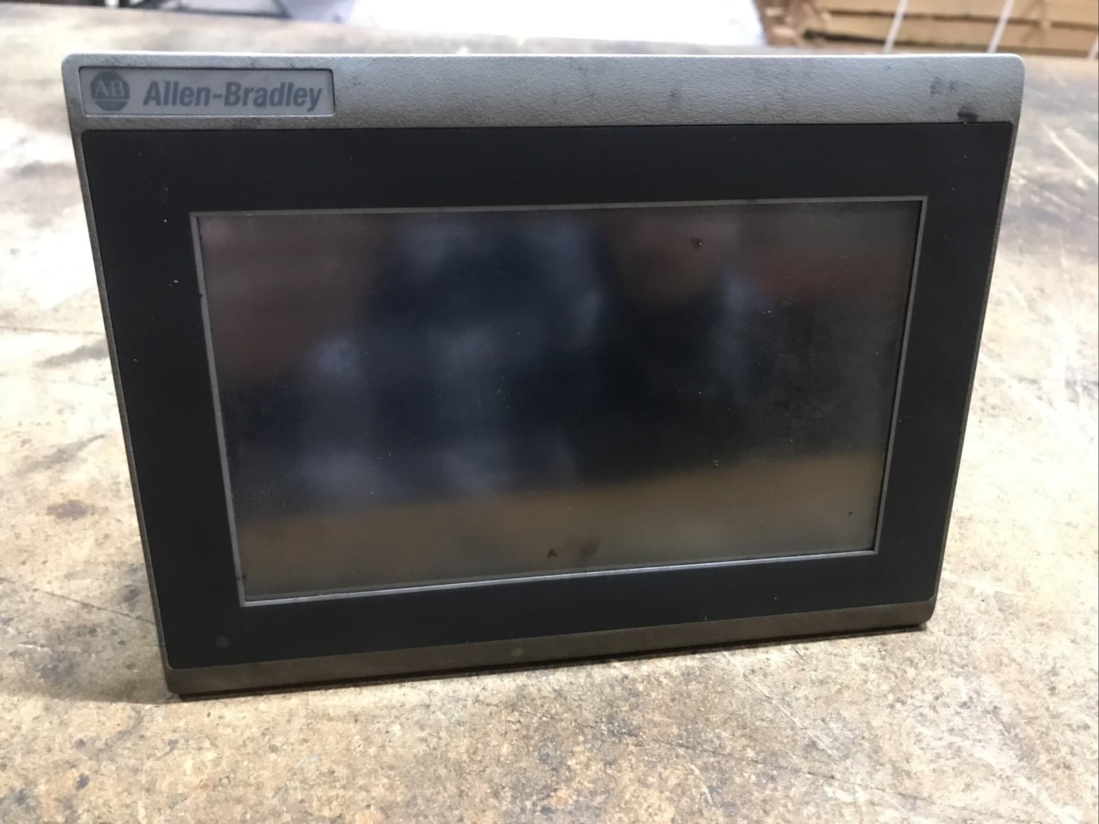 Allen Bradley 2711R-T7T Ser A Panel View 800 7" Display Tested