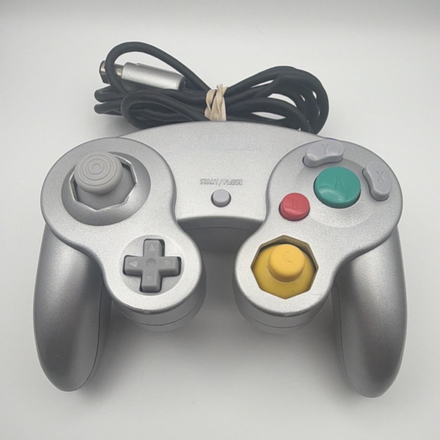 Nintendo GameCube Controller – Silver OEM (Tested & Working)
