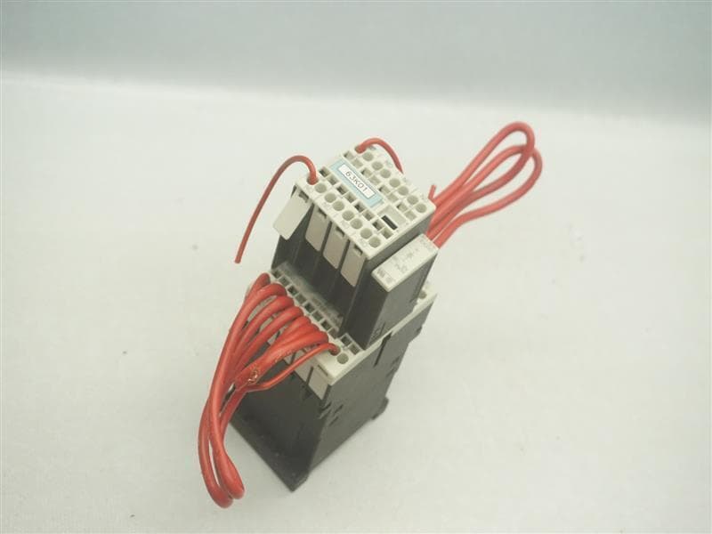 Siemens 3ZX1012-0RH11-1AA1 Contactor w/ 3RH1911-2FA40