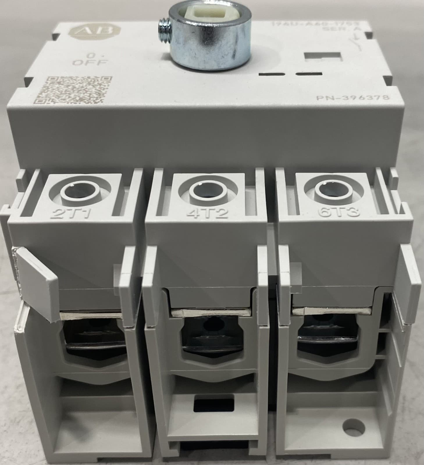 Allen Bradely 194U-A60-1753 Din Mount Disconnect