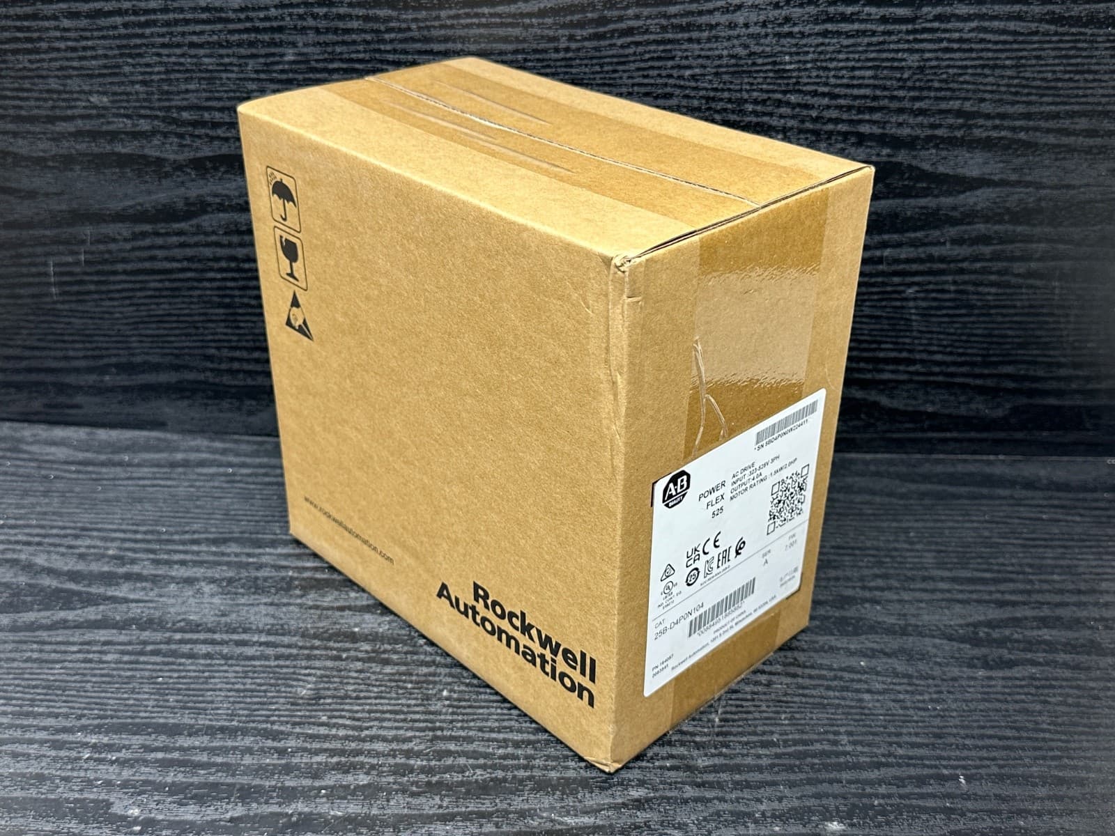 2022 Surplus Sealed Allen Bradley 25B-D4P0N104 PowerFlex 525 AC Drive 2 HP 480V