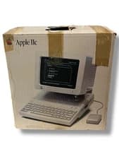 Vintage Apple IIc A2S4100 Computer With Power Supply