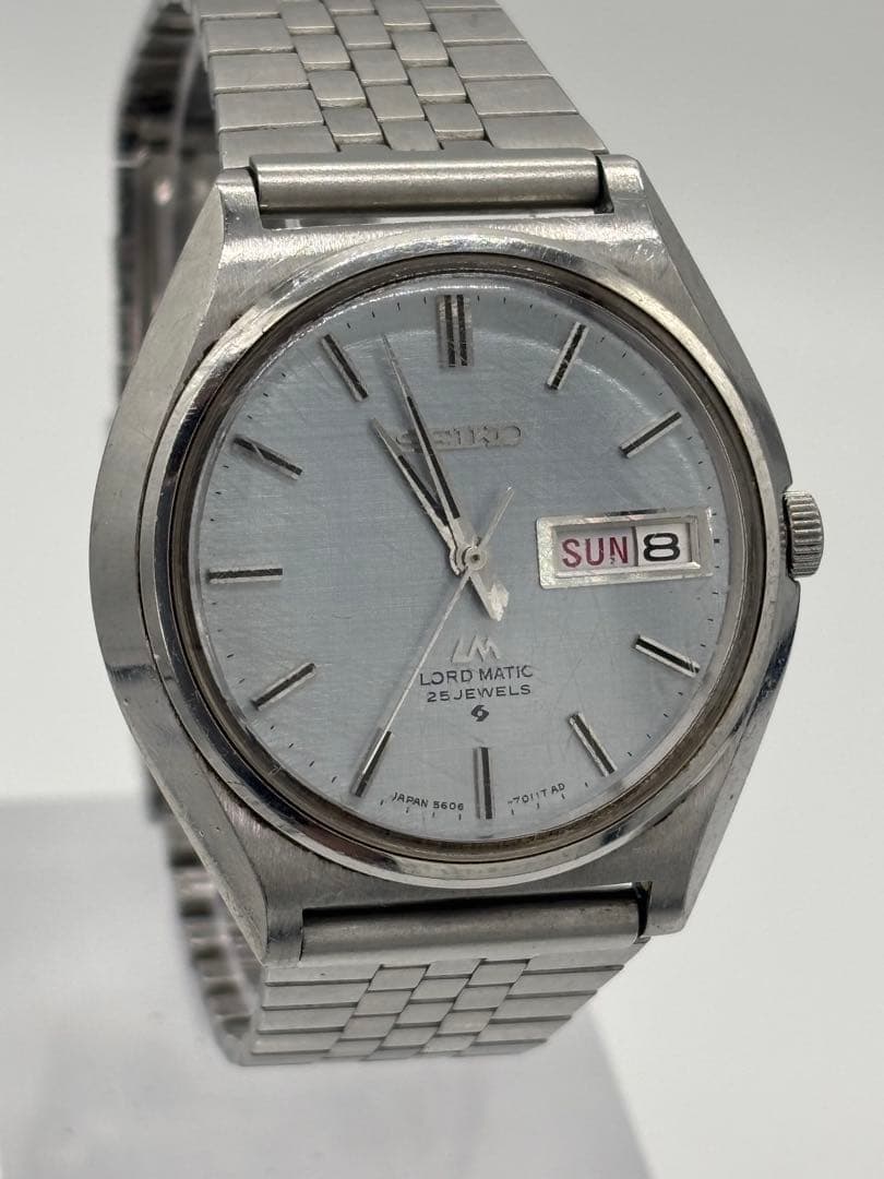 Seiko Lord Matic 5606-7010 Day Date Vintage Day Date Automatic Mens Watch Auth