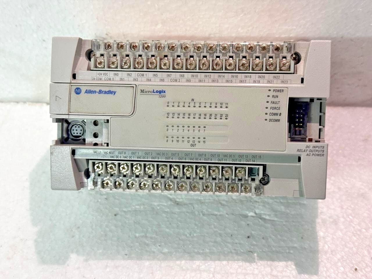 Allen bradley 1762-l40bwa micrologix 1200 plc controller module fast shipping