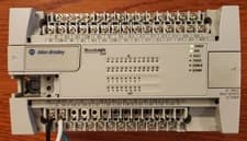 Allen-Bradley 1762-L40AWAR /C MicroLogix 1200 PLC 40 Point Controller - READ