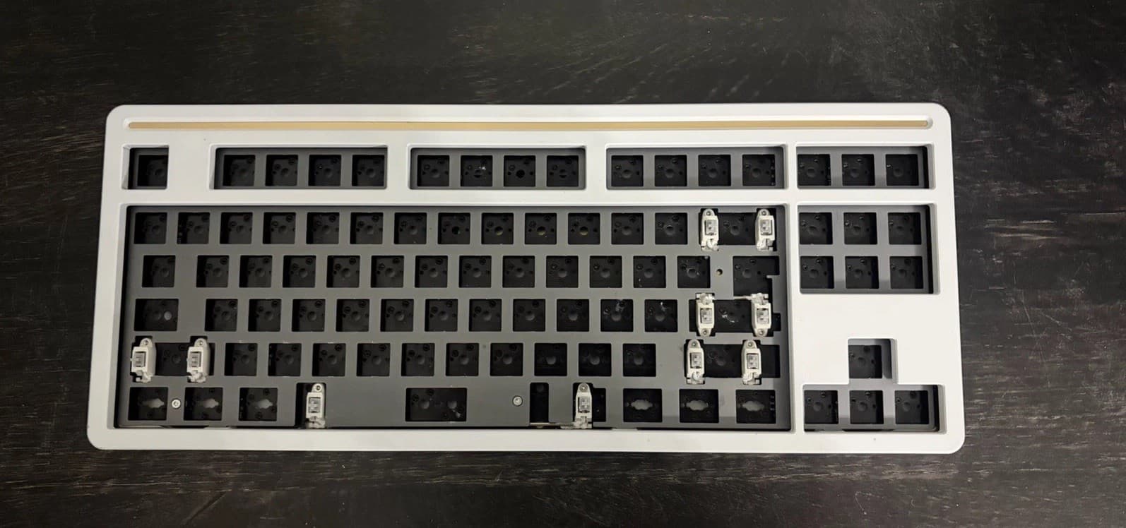 Mode Loop TKL Mechanical Keyboard – Hotswap PCB, Alu Plate, Foam Kit