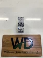 Allen-Bradley 100-C12D*10 Motor Starter, 193-EA1FB Overload 3.7-12A 24VDC Coil