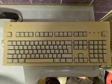 Apple M3501 Keyboard ADB - Collectors Condition - Extended Keyboard II - QWERTZ