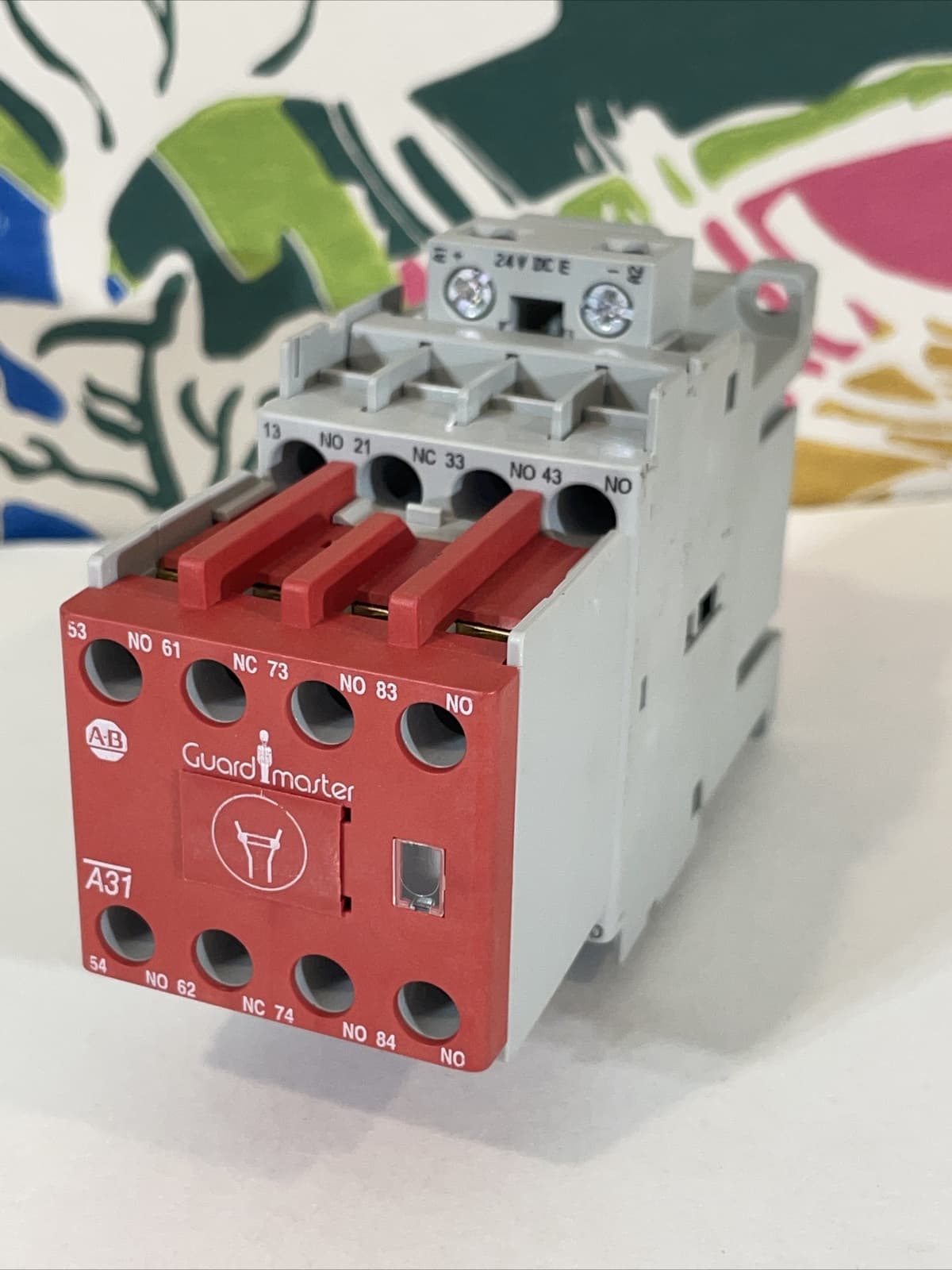 Allen Bradley 700S-CF620EJC Safety Control Relay Series A Guardmaster 24V DC