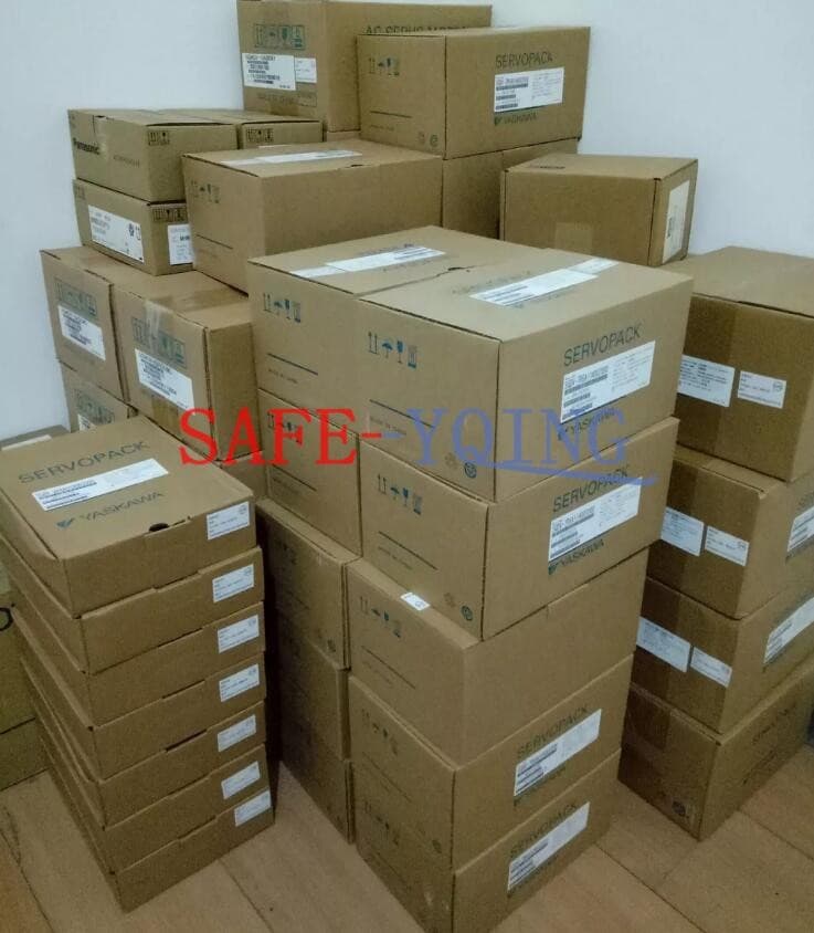 1PCS New Yaskawa ServoPack CIMR-F7U4018