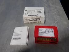 ALLEN BRADLEY OUTPUT MODULE 1734-OB8S