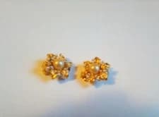 RARE on eBay! Kenneth Jay Lane Gold Tone And Faux Pearl Clip On Earrings