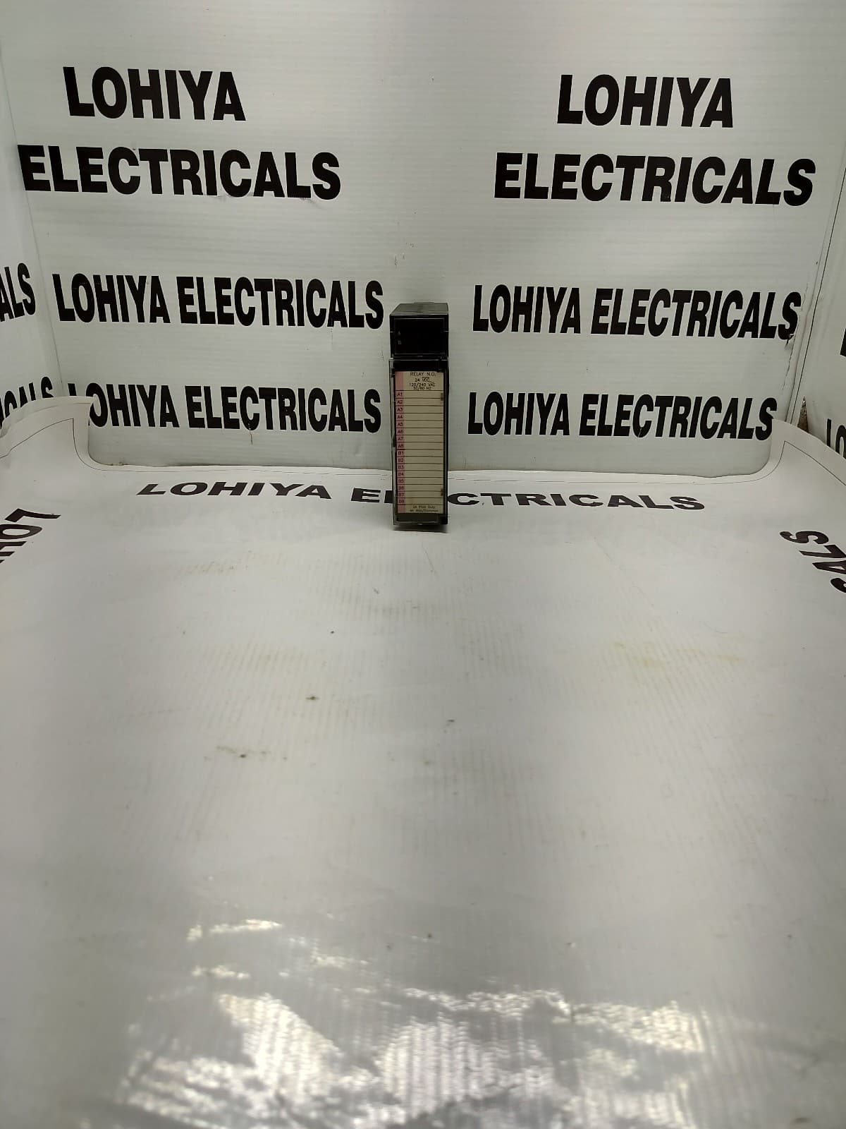 GE FANUC IC693MDL940F OUTPUT RELAY MODULE ( USED CONDITION )