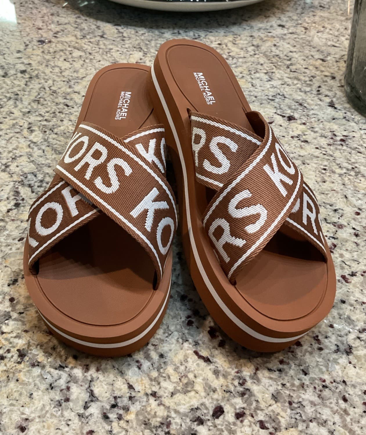 MICHAEL KORS Women’s Sz 9 M Luggage SUZI SLIDE Sandals Platform 45S5SZFA1D NEW