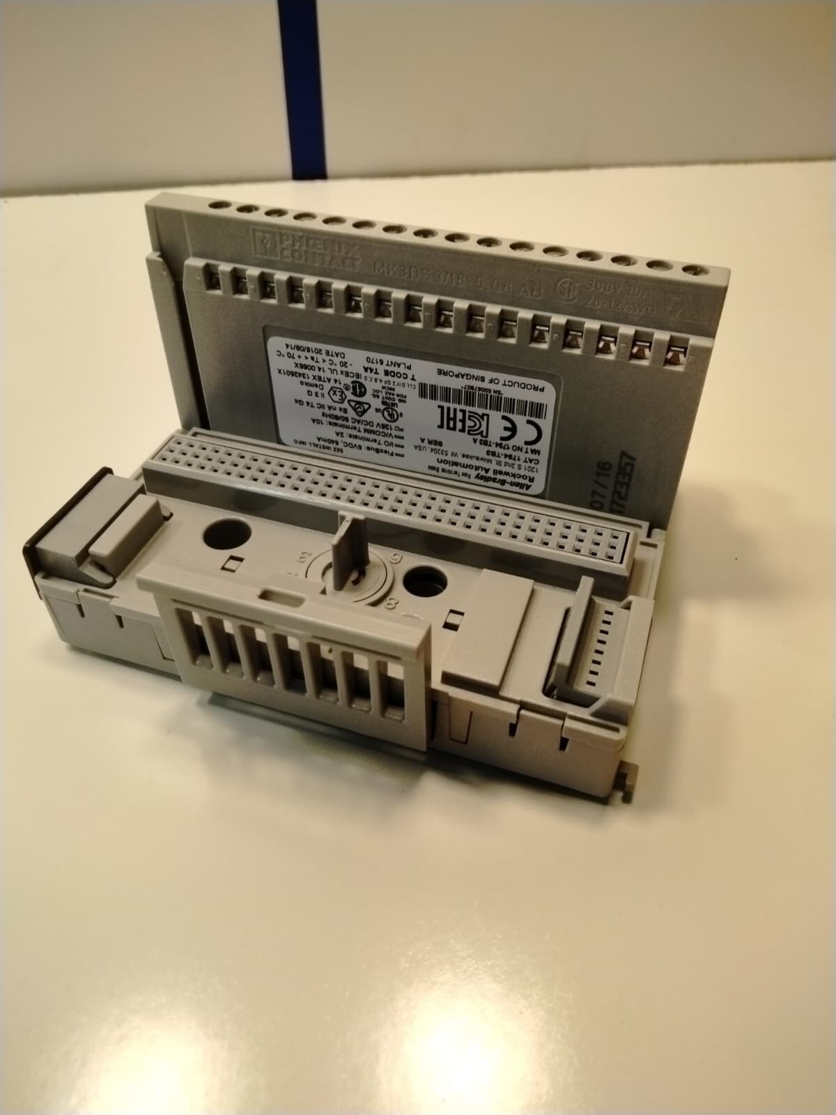 Allen Bradley Flex Terminal Block CAT# 1794-TB3 Series A