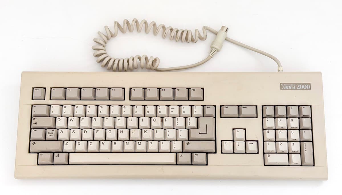 Vintage Commodore Amiga 2000 Keyboard KKQ-E94YC