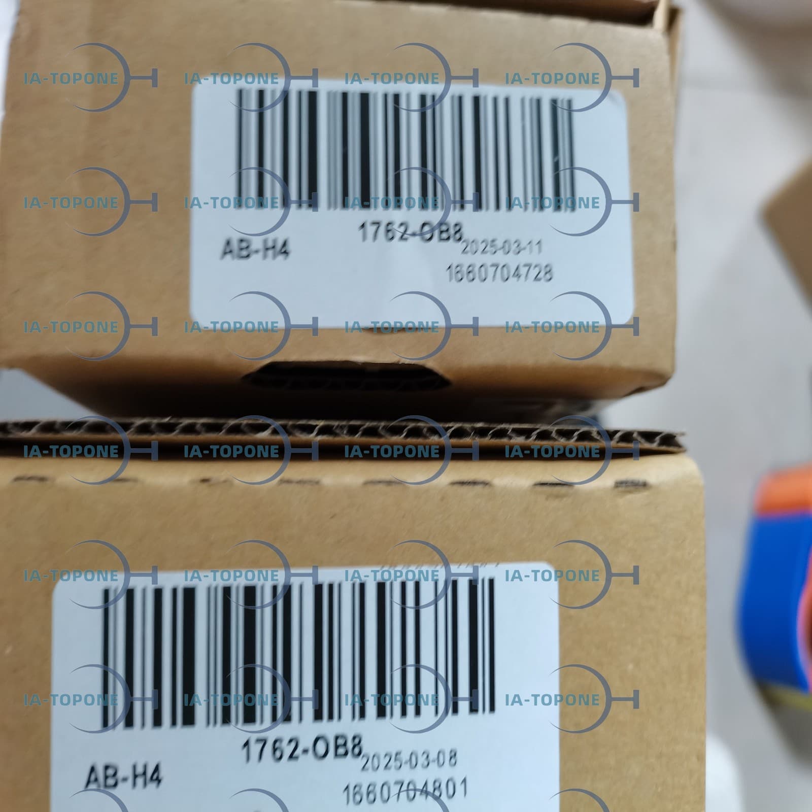 1PC NEW Allen-Bradley 1762-OB8 Free ship With 1 Year warranty